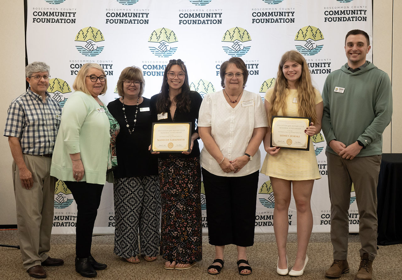 Houghton Lake Rotary Club Memorial Scholarship 2025 Winners